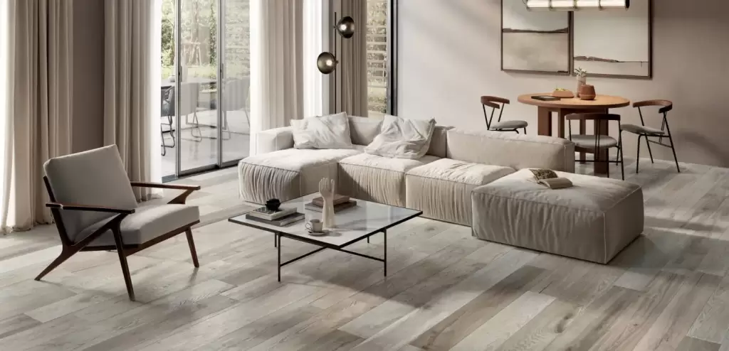 Интерьер Mirage Gyliane