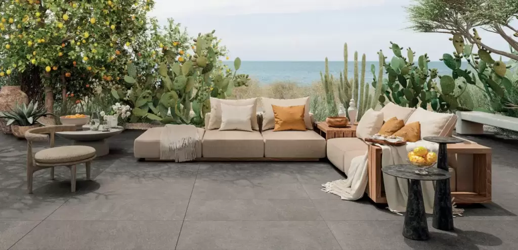 Интерьер Mirage Regea - 1