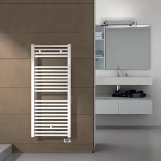 Irsap Ares Полотенцесушитель электрический 58x111.8x3см (22 трубки-2 пром), мощность:700 ватт, с электр/термостатом, провод: 120см, цвет: белый (01)