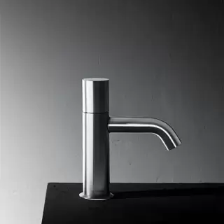 Fantini Nostromo Смеситель для раковины, 1 отверстие, цвет: хром