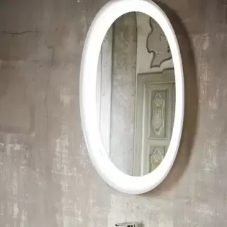 Laufen New Classic Зеркало в крамической раме с подсветкой LED 50х70см, цвет: белый матовый