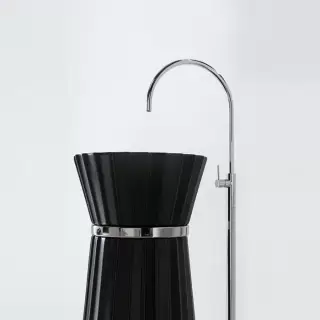 Oasis Plisse Раковина напольная &Oslash;44х95см, без отв., без перелива, в комплекте с донным клапаном, цвет: черный/хром