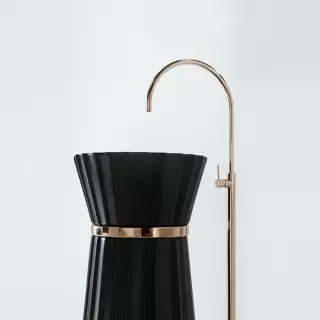 Oasis Plisse Раковина напольная &Oslash;44х95см, без отв., без перелива, в комплекте с донным клапаном, цвет: черный/золото