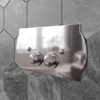 TW 300.1, клавиша смыва для бачков Geberit UP320, 33x2,5xh17, установка со смещением вправо 14мм, материал: латунь, цвет: хром