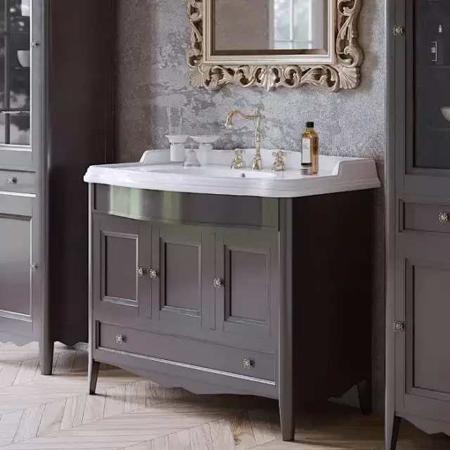 TW Veronica, База с раковиной Simas AR874bi*1 105x56см, с 1отв., 3 расп. дв. и 1ящик, доводч. Blum, ручки: Riflesso бронза, напольная, цвет: GRIDGIO