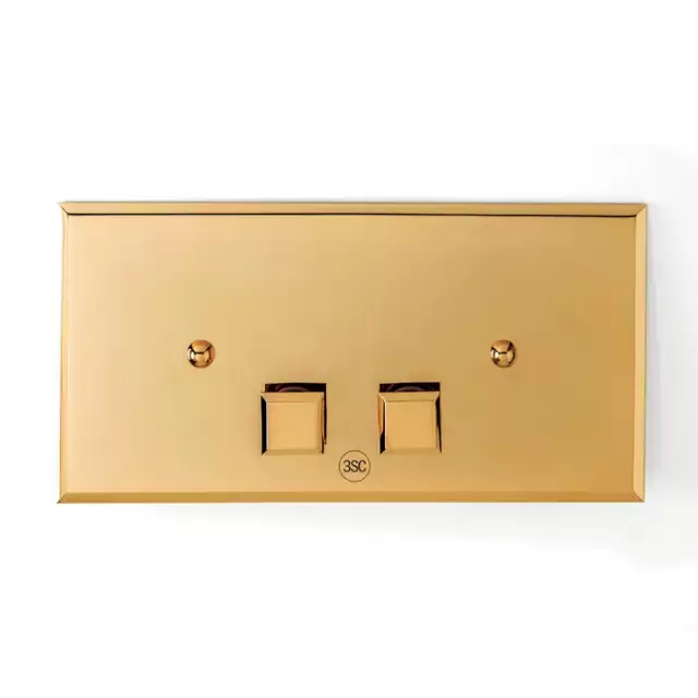 3SC SQUARE pLAQUE Клавиша смыва для бачков Geberit UP320/720, 33x2,5xh17, материал: латунь, цвет: золото 24к.