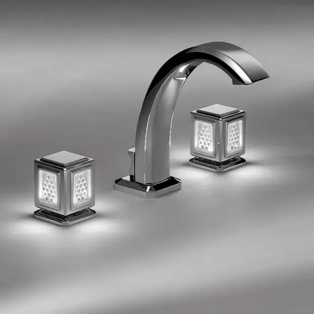 THG Métropolis cristal clair Смеситель для раковины на 3 отверстия, ручки с подсветкой, с донным клапаном, цвет: хром