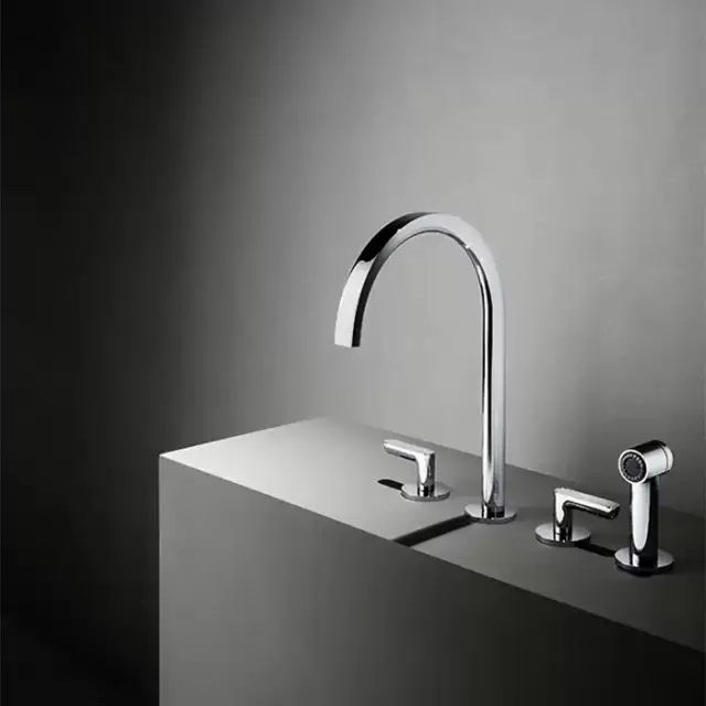 Fantini Icona Deco Смеситель для кухни, 4 отв, без донного клапана, излив 215мм, с ручн душем, цвет: хром