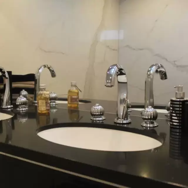 THG  Mandarine metal Смеситель для раковины на 3 отверстия, с донным клапаном, цвет: хром