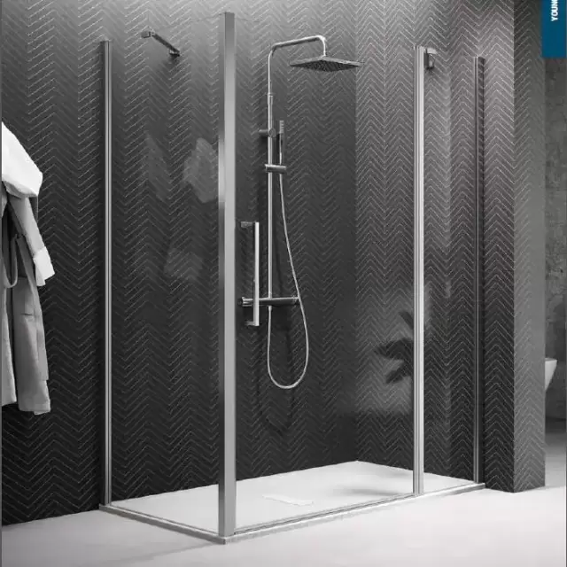 Novellini Young Душевой угол 90х90х200см., Sx/DX, стекло прозрачное, цвет: хром